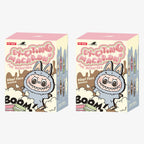 Duas blind boxes Labubu Popmart Exciting Macaron com arte fofa e personagem em fantasia azul